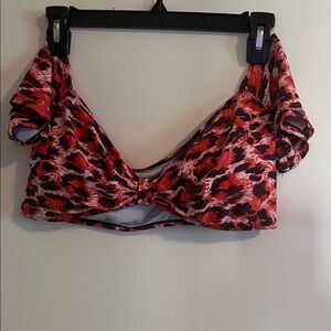 H&M Red and Black Patterned Top